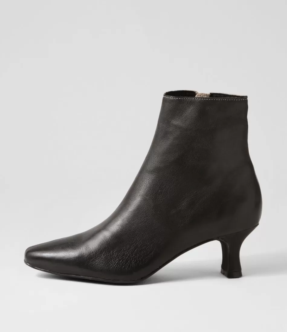 Women DJANGO & JULIETTE Boots<Cutaway Black Almond Leather Ankle Boots